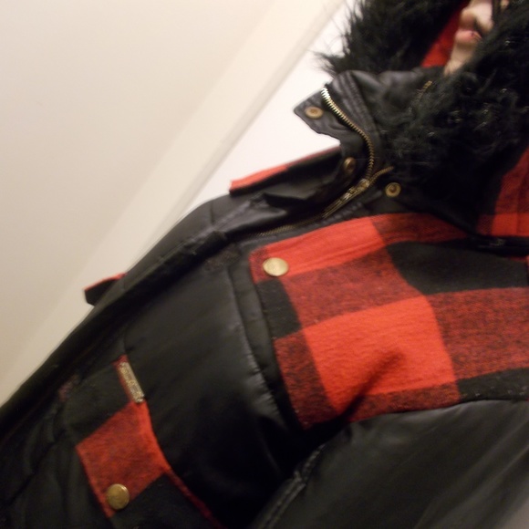 black & red plaid jacket bomber puffer coat large - Picture 7 of 9